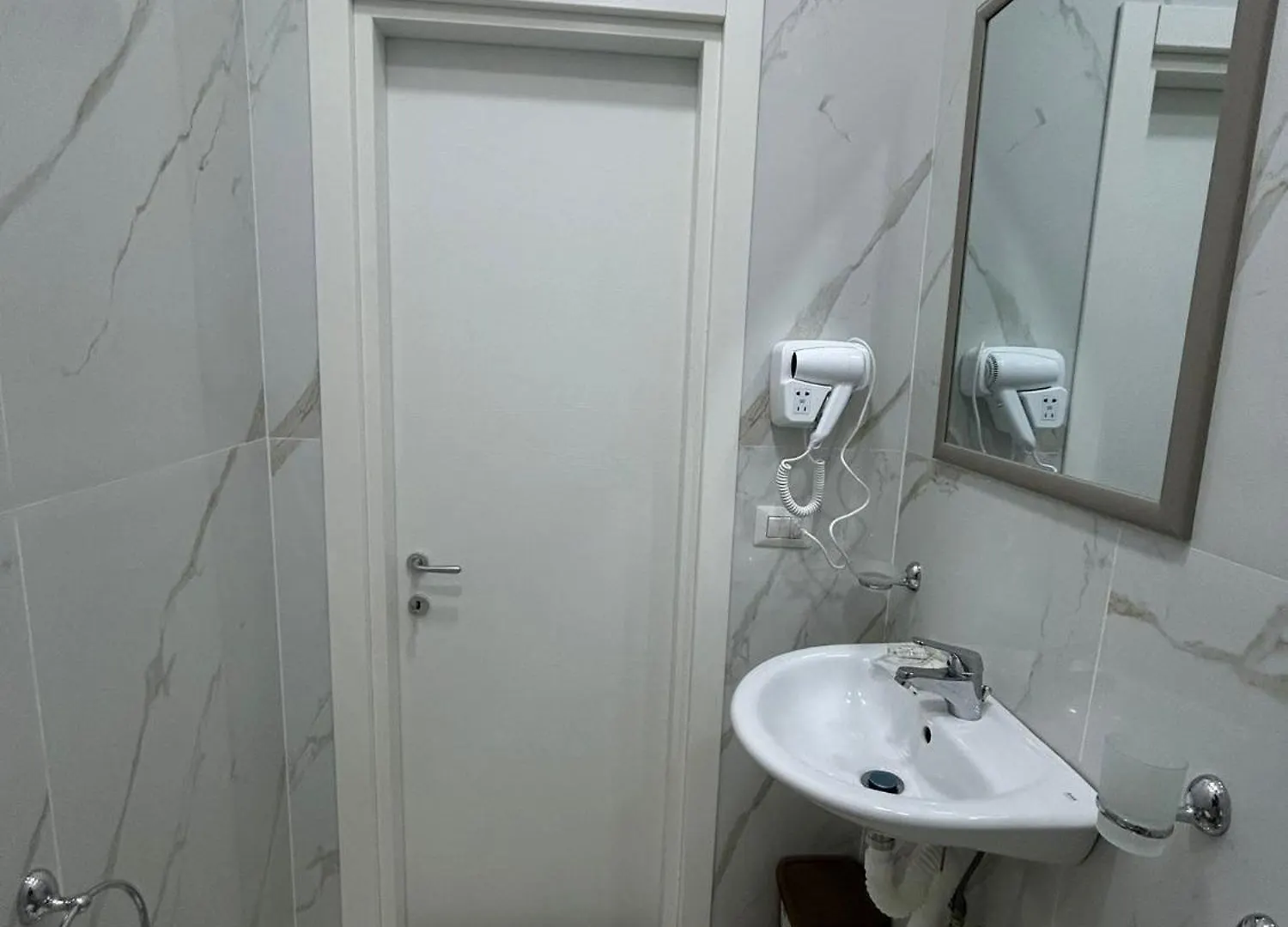 Luxury Rooms Carbonara 95 Неаполь Гостевой дом