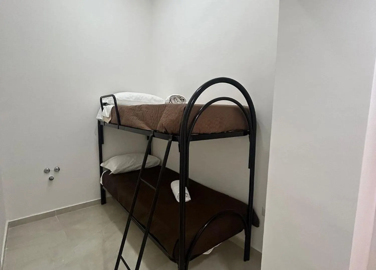 Гостевой дом Luxury Rooms Carbonara 95 Неаполь Италия